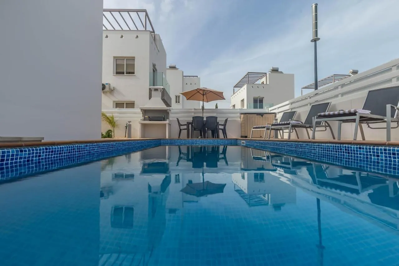 Nissini Villas 2 Ayia Napa